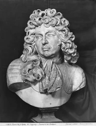フランソワ・ド・クレキーの胸像、1690年頃（大理石）